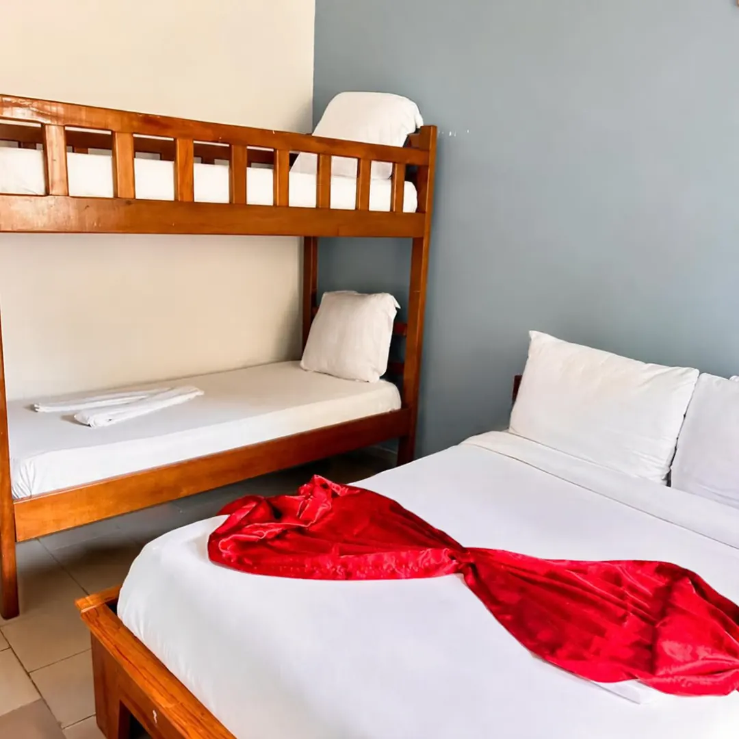 Chambre des enfants : lit superposé et lit classique